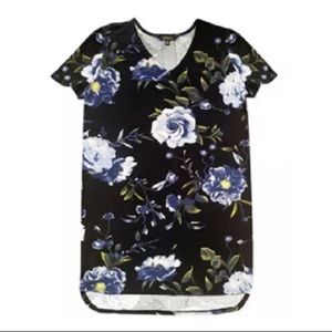 Christian Siriano Plus Size Short Sleeve Floral Printed Dress